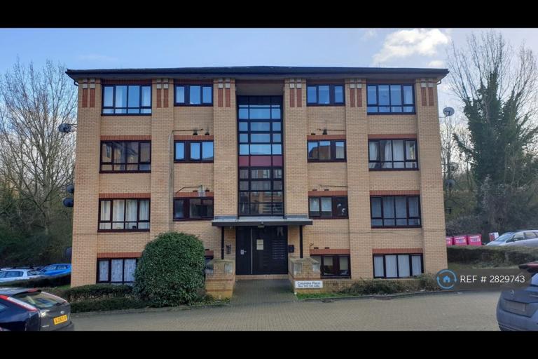 2 bedroom flat in Campbell Park, Milton Keynes, MK9 (2 bed) (#2829743)