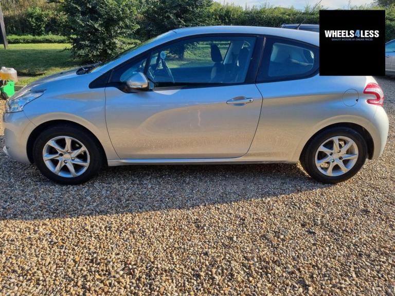 2014 Peugeot 208 1.0 VTi Active Euro 5 3dr Hatchback Petrol Manual
