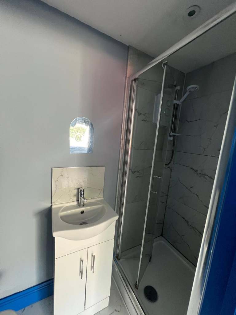  Room in Slough SL1 2SU