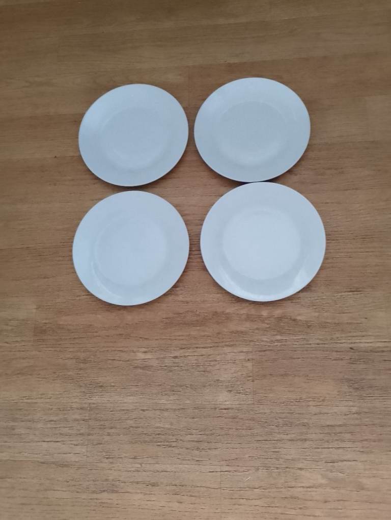 Dinner & side plates