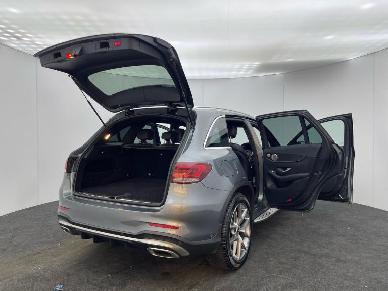 2021 Mercedes-Benz GLC 2.0 GLC300d AMG Line (Premium Plus) SUV 5dr Diesel G-Tronic+ 4MATIC Euro 6...