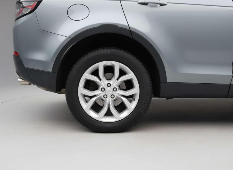 2016 Land Rover Discovery Sport 2.0 TD4 180 HSE 5dr Auto ESTATE DIESEL Automatic