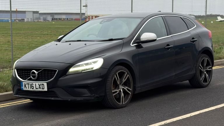 Volvo, V40, Hatchback, 2016, Manual, 1969 (cc), 5 doors
