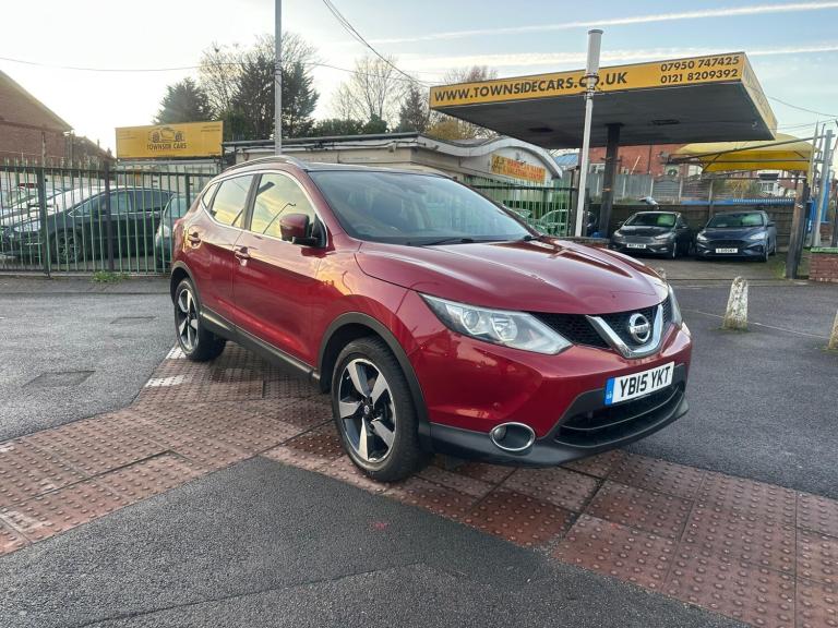 2015 Nissan Qashqai 1.2 DiG-T N-Tec+ 5dr HATCHBACK PETROL Manual