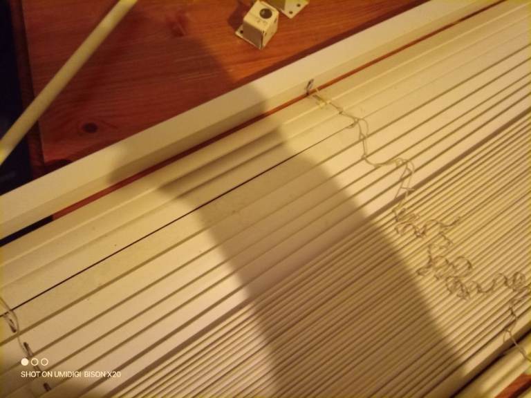 Blinds 174cm across 950cm drop