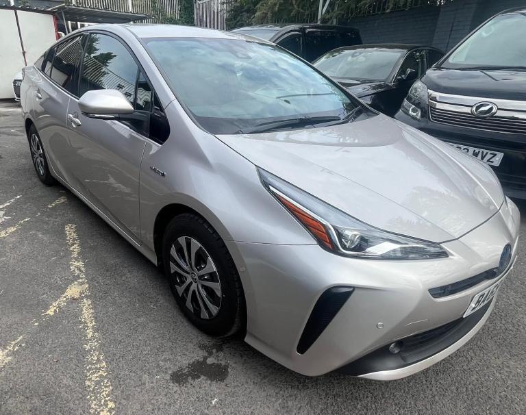 Toyota Prius 1.8 VVT-h Business Edition Plus CVT AWD Euro 6 (s/s) 5dr Petrol/Electric Hybrid Auto...