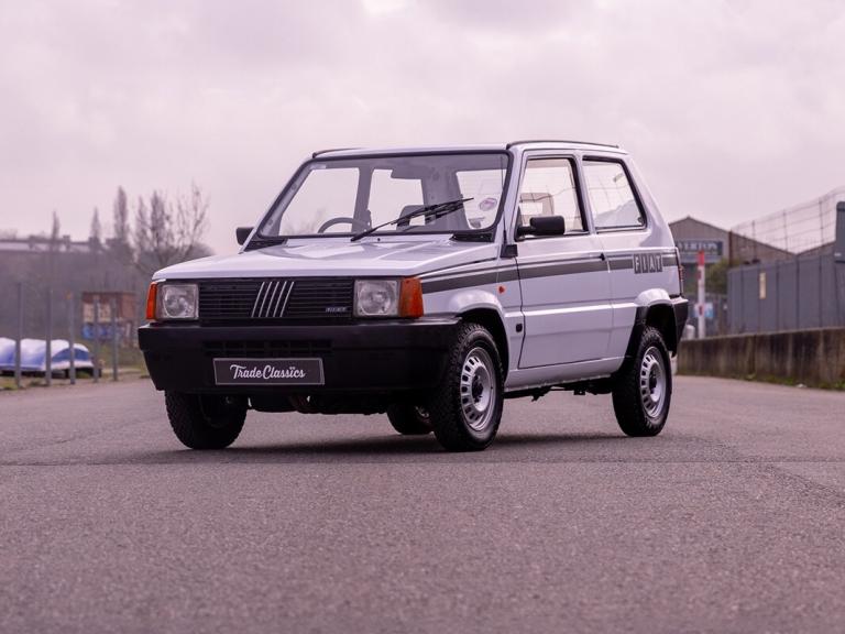1990 Fiat Panda 750 L 3dr HATCHBACK Petrol Manual