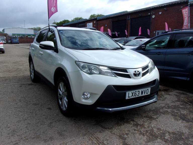 Toyota Rav-4 2.2 D-4D Invincible 5dr Diesel