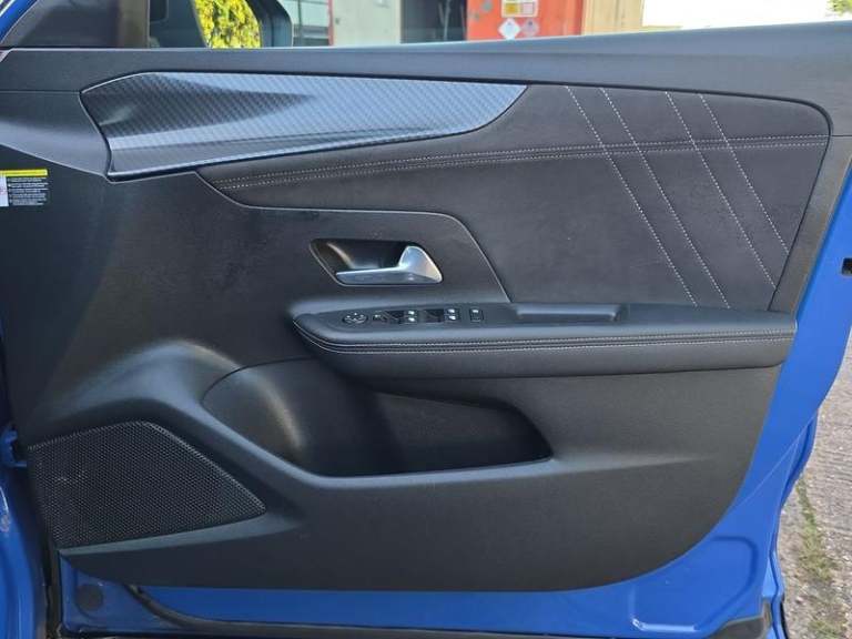 2022 Vauxhall Mokka Electric 50kWh Ultimate SUV 5dr Electric Auto (136 ps) Automatic Hatchback El...