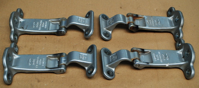 2013-2018 FORD TRANSIT CONNECT MK2 REAR DOOR HINGES SET SILVER