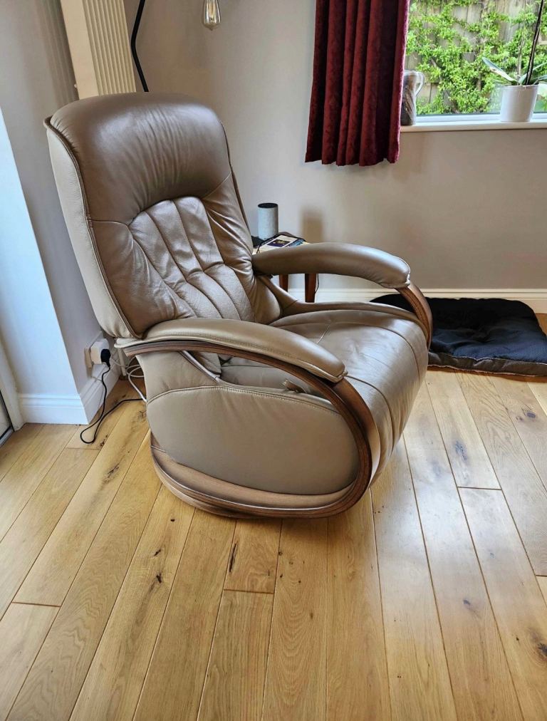 Himolla Cumuly Swivel Recliner Leather Chair With Integral Footrest Possible Delivery