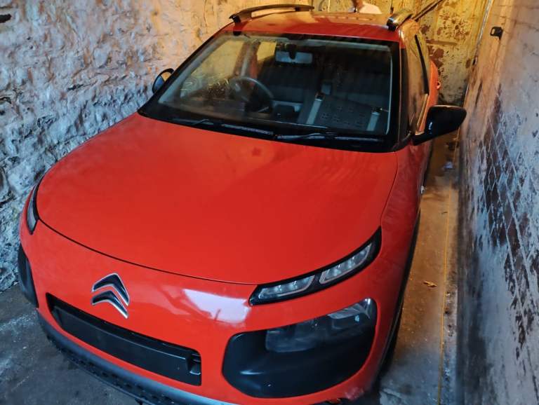 Citroen, C4 CACTUS, Hatchback, 2015, Manual, 1560 (cc), 5 doors