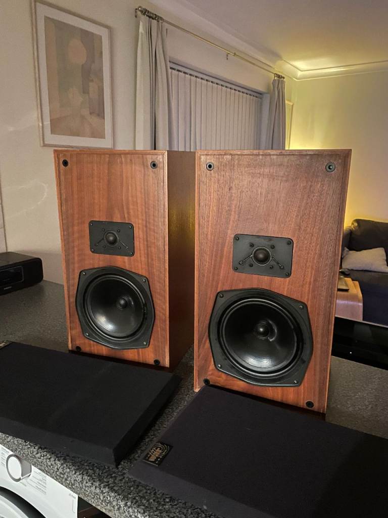 Western Audio Research WAR  Limited Series II 2020 Speakers  rare 1970s