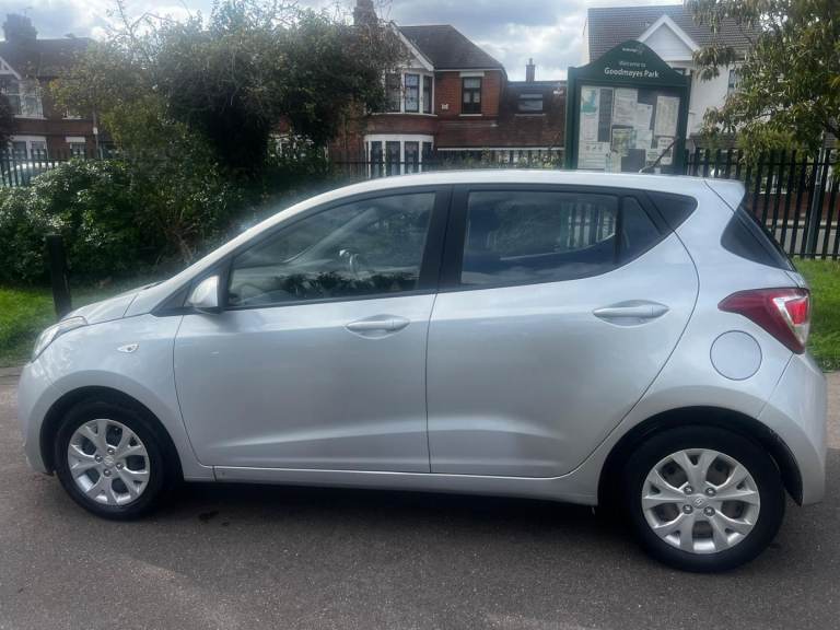 Hyundai i10 AUTOMATIC  1.2lt