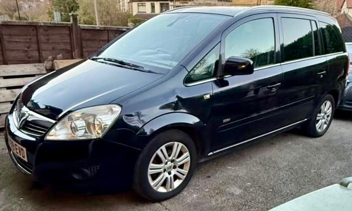 Vauxhall Zafira 🪨🪨 1.6 16v Design model 115 bhp Hpi clear Great car (2009 59)
