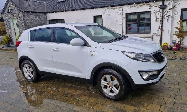 Kia, SPORTAGE, Estate, 2014, Manual, 1995 (cc), 5 doors