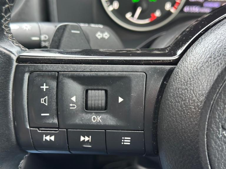 2022 Nissan Qashqai 1.3 DIG-T MHEV Acenta Premium XTRON Euro 6 (s/s) 5dr HATCHBACK Petrol/Electri...