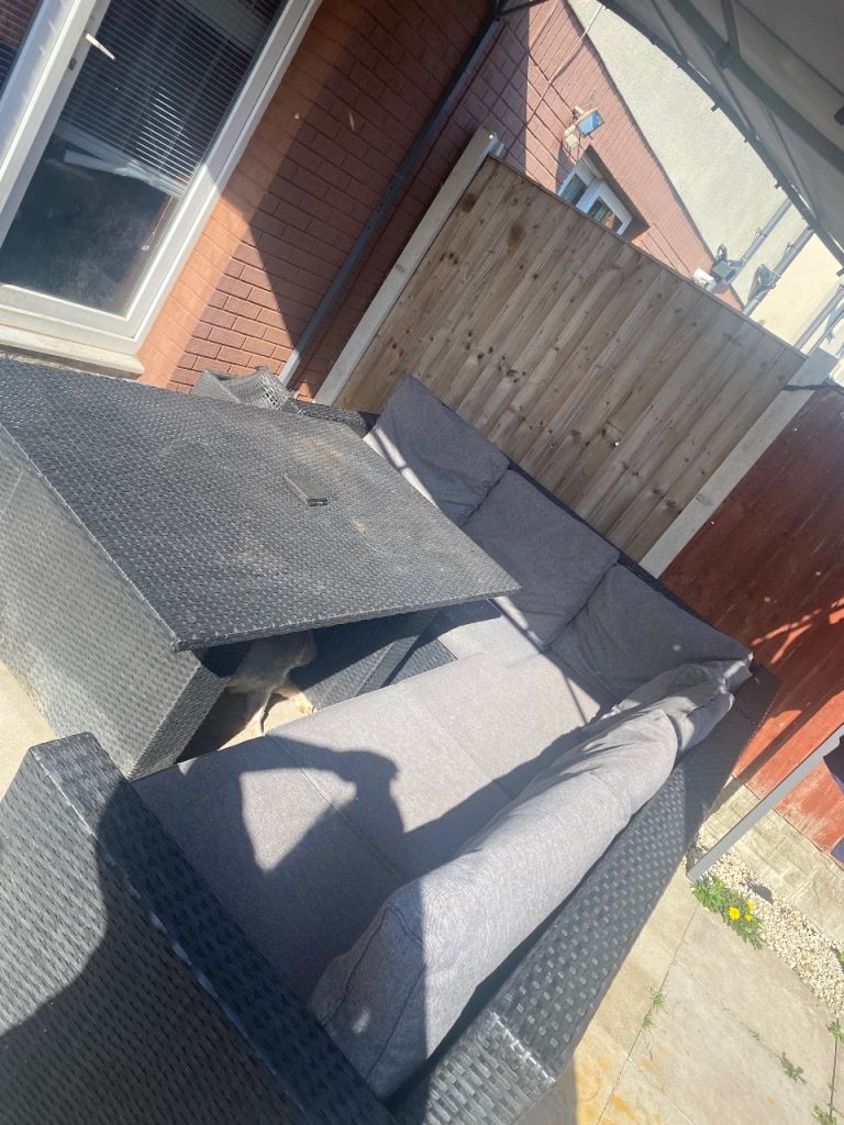 Garden corner couch 
