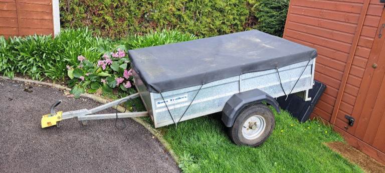 Car Trailer with Tonneau Cover 