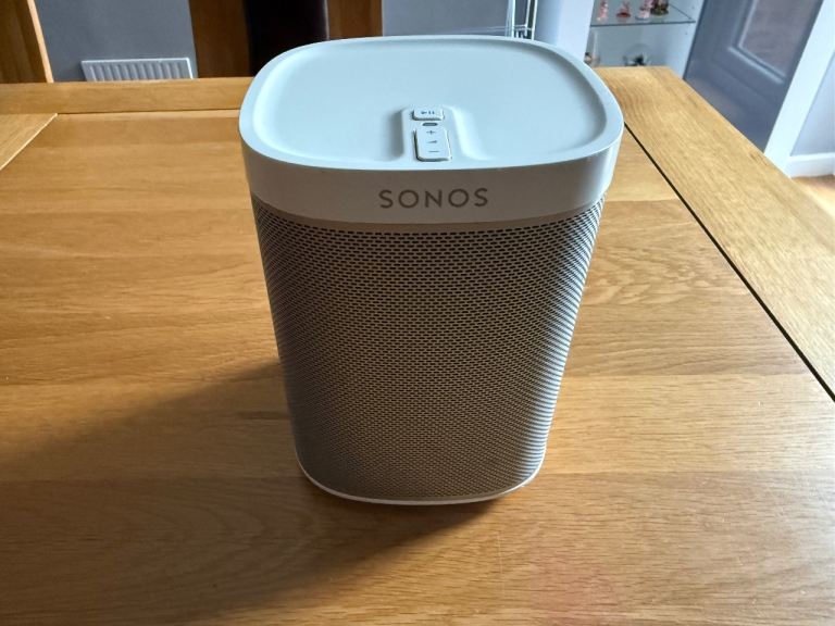 Sonos Speaker – White, Good Condition