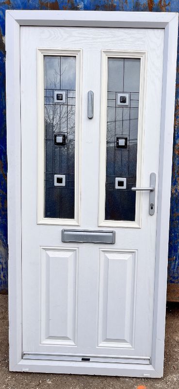 White uPVC Front Door with Double Glazing – Good Condition