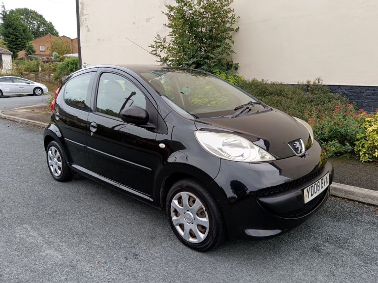 2008 PEUGEOT 107 URBAN 1.0 5DR BLACK LONG M.O.T WITH SERVICE HISTORY *£20 ROAD TAX* GREAT LITTLE CAR