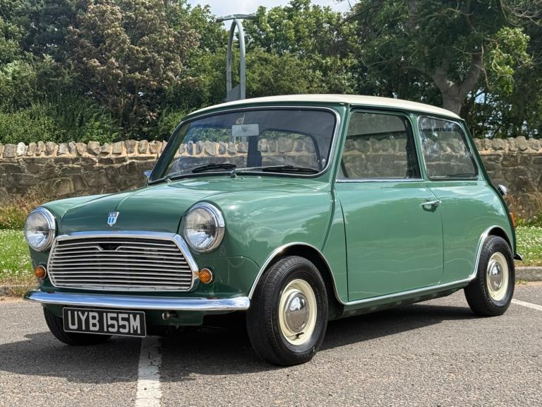 ** MUST BE SEEN ** 1973 (M) Classic Austin Mini 1000