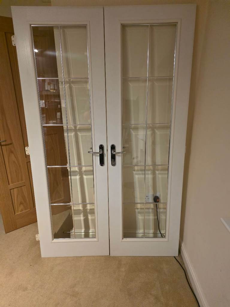2 glass doors