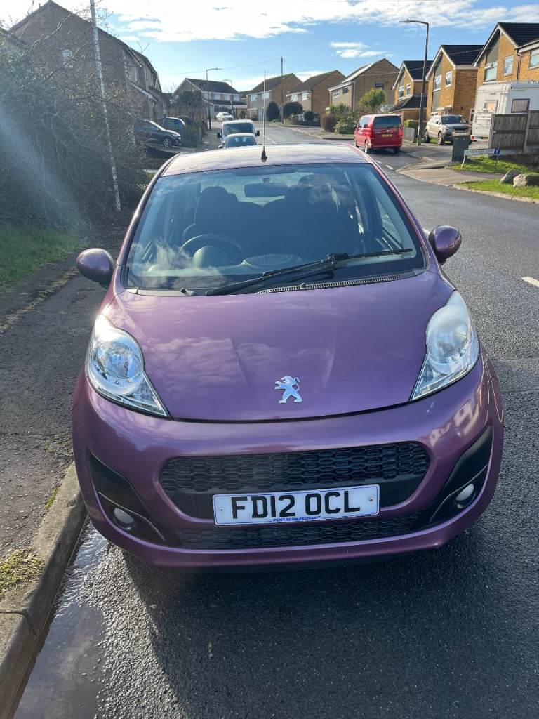 Peugeot, 107, Hatchback, 2012, Manual, 998 (cc), 5 doors