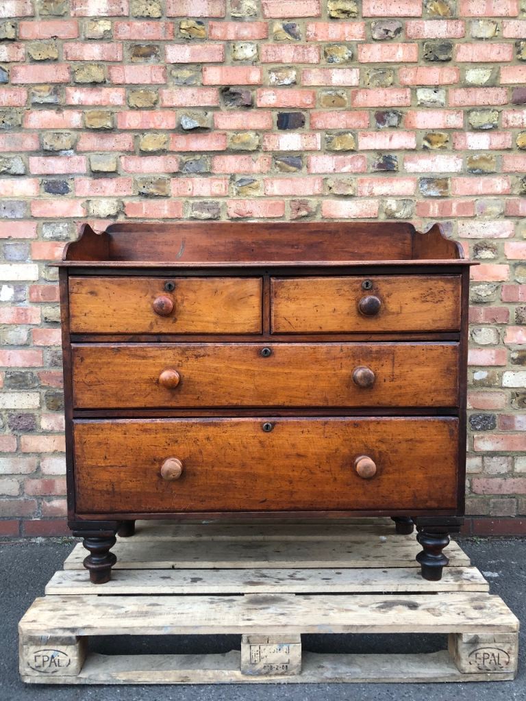 Antique Victorian mahogany large chest of drawers 