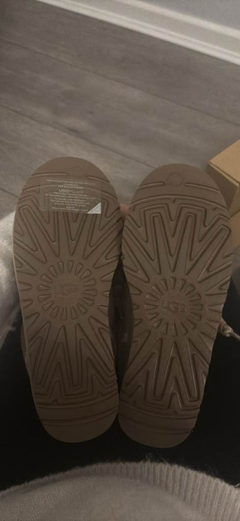 Ugg lowmell trainers