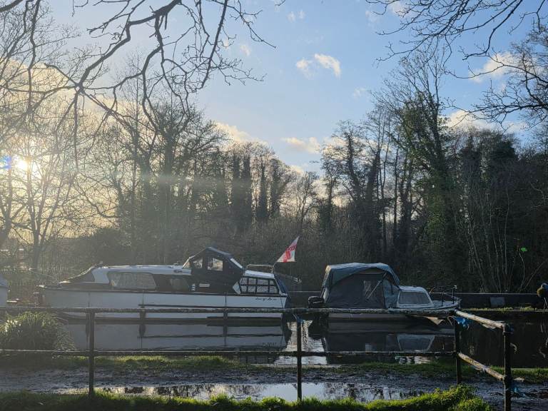 Boat project 28ft Cabin Cruiser Boat 'Lucy Bess' 28ft Norman 1960s in water (No Engine)