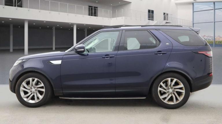 2017 Land Rover Discovery 3.0 TD6 HSE 5dr Auto ESTATE DIESEL Automatic