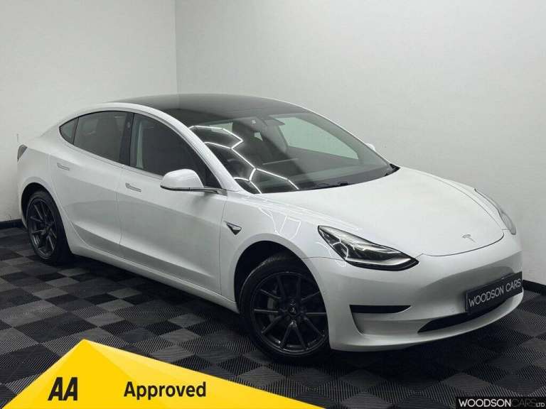 2020 Tesla Model 3 Standard Range Plus Saloon 4dr Electric Auto RWD (241 bhp) Saloon ELECTRIC Aut...