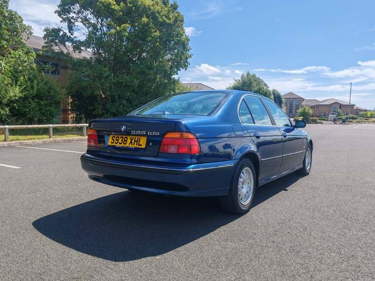 BMW, E39 525 TDS 2.5 DIESEL AUTO 1998 - FULL SERVICE HISTORY!