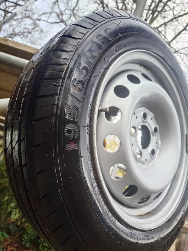 Mercedes Benz Vito W447 spare wheel 