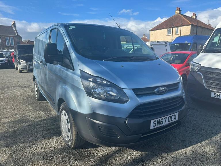 2017 Ford Transit Custom 2.0 TDCi 130ps Low Roof Van SWB opt start FWD SWB EURO6 ULEZ  PANEL VAN ...