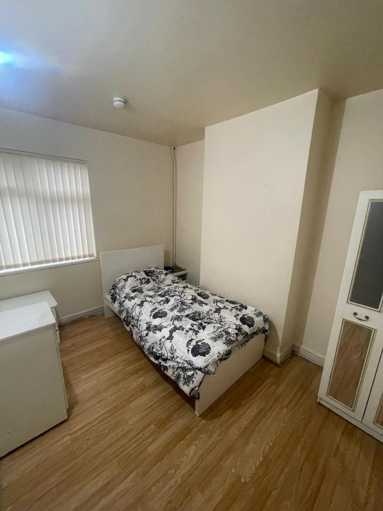 HMO SHARED ACCOMMODATION 