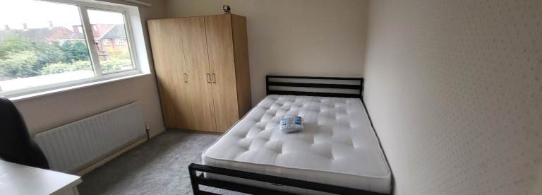 Good size double room