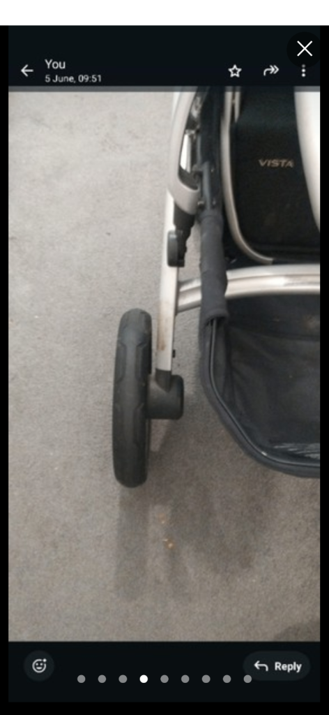 Double Buggy ( Uppababy Vista V2 with Bassinet)