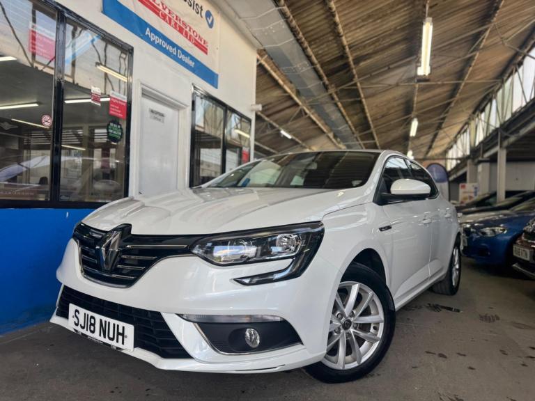 2018 Renault Megane 1.2 TCe Dynamique Nav Euro 6 (s/s) 5dr HATCHBACK Petrol Manual
