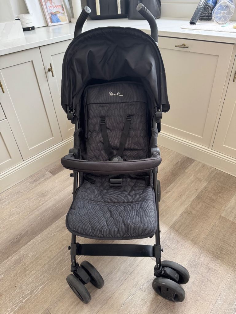 Silver Cross Pop Stroller - Black very, Good Condition