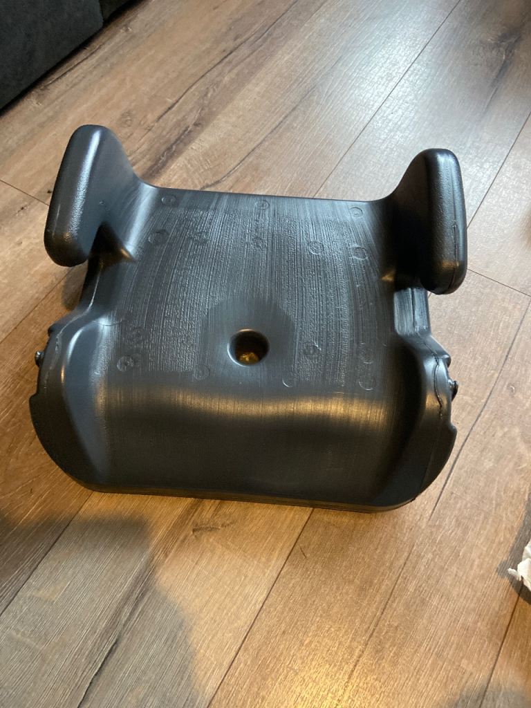 Car seat booster no cover 