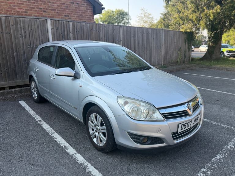 Vauxhall, ASTRA, Hatchback, 2007, Manual, 1598 (cc), 5 doors