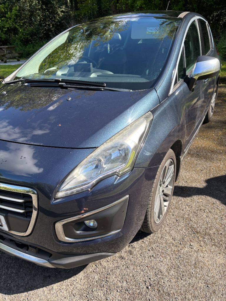 Peugeot, 3008, Hatchback, 2015, Manual, 1560 (cc), 5 doors