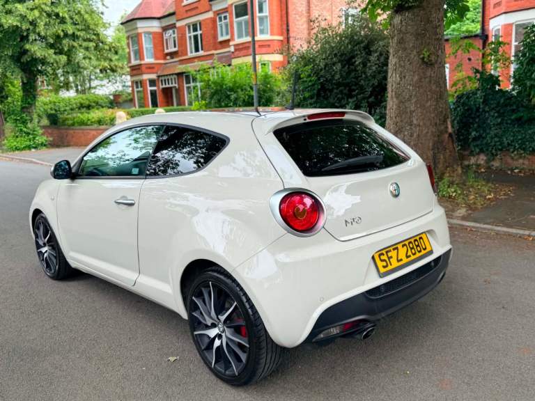 Alfa Romeo, MITO, Hatchback, 2014, Manual, 875 (cc), 3 doors