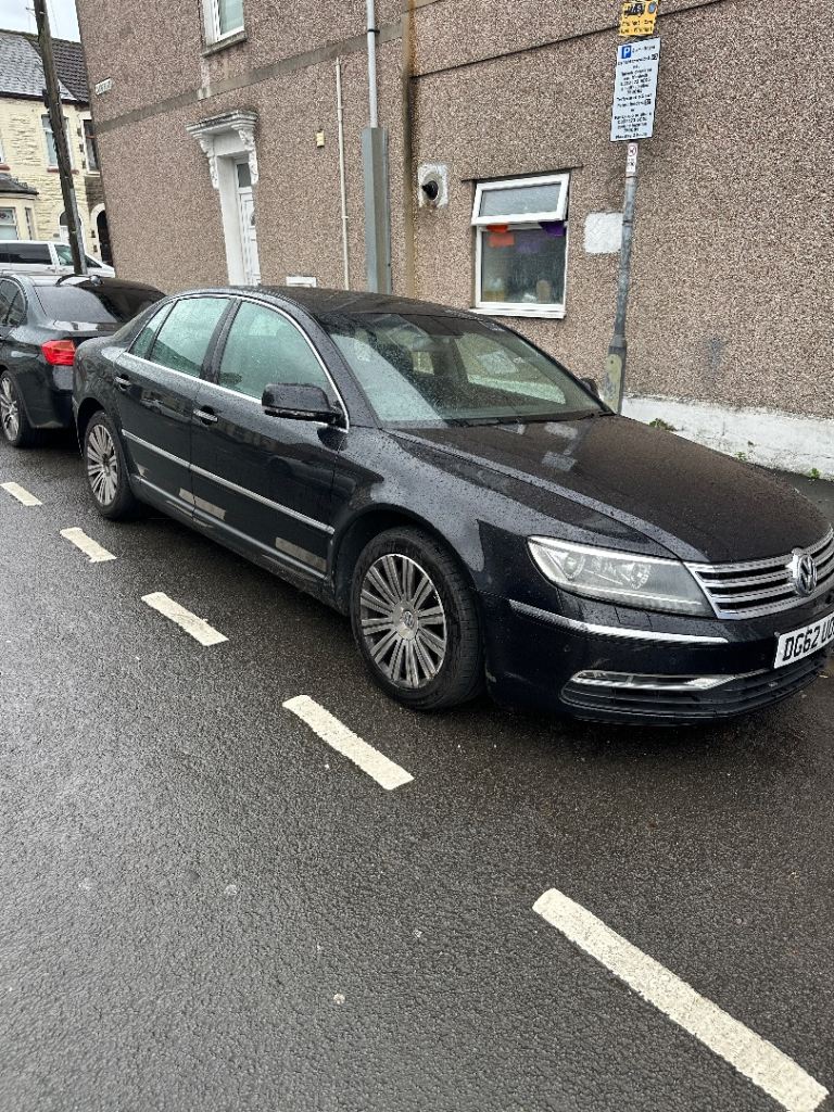 Volkswagen, PHAETON, Saloon, 2012, Semi-Auto, 2967 (cc), 4 doors