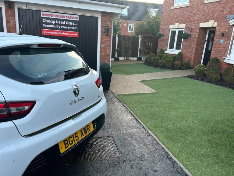 2015 Renault Clio 0.9 TCE 90 Dynamique S MediaNav Energy 5dr HATCHBACK Petrol Manual