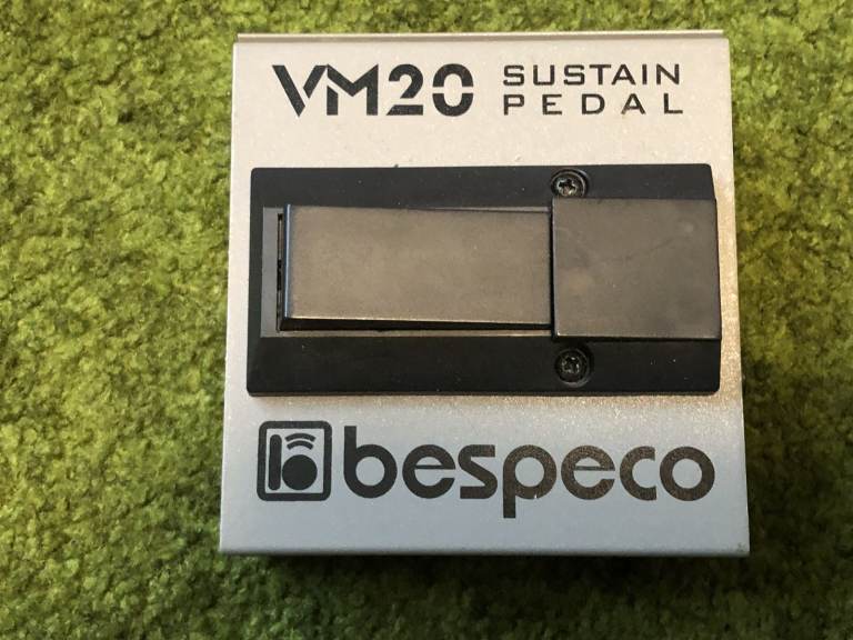 Bespeco footswitch. Sustain pedal, unlatch switch