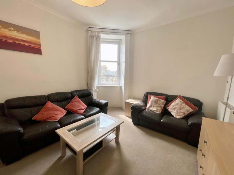 1 bedroom flat in West Newington Place, Newington, Edinburgh, EH9 1QU